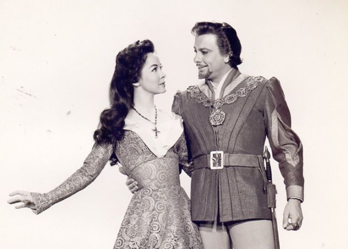 Kathryn Grayson and Oreste Kirkop in The Vagabond King