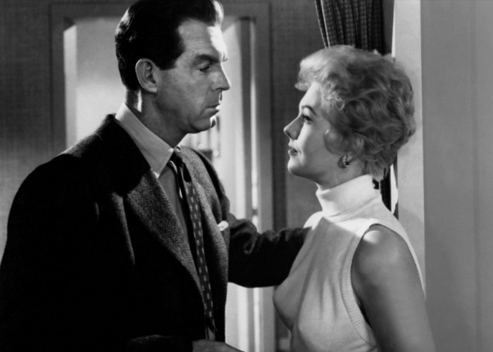 Kim Novak and Fred MacMurray in Pushover (1954)