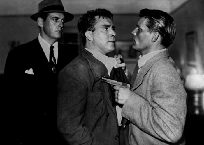 Neville Brand and Edmond O'Brien in D.O.A. (1949)