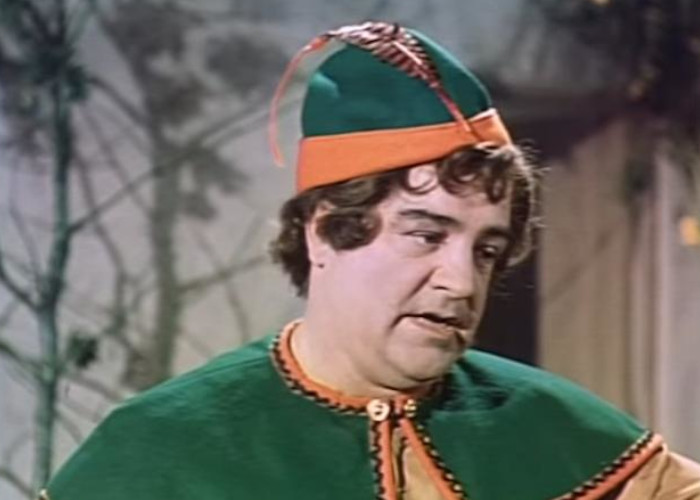 Lou Costello in Jack and the Beanstalk (1952)