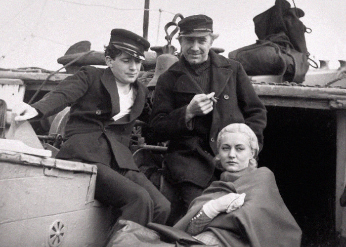 Bela Lugosi, Terence de Marney, and Shirley Grey in The Mystery of the Mary Celeste (1935)