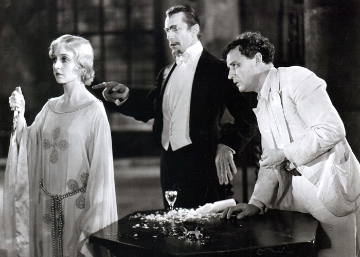 Bela Lugosi, Madge Bellamy, and Robert Frazer in White Zombie (1932)