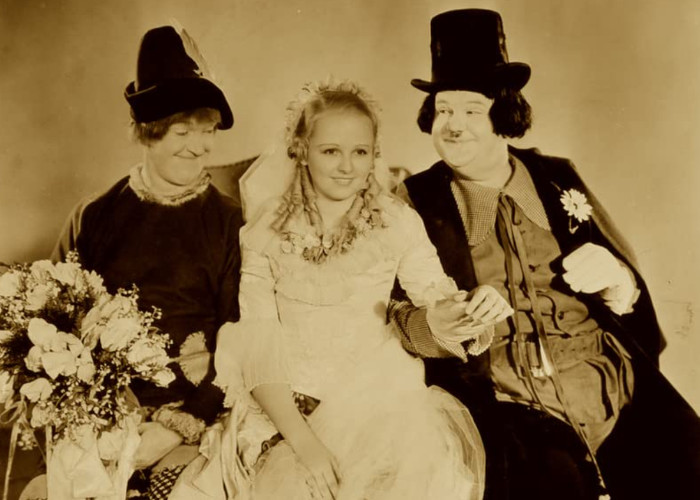 Oliver Hardy, Charlotte Henry, and Stan Laurel in Babes in Toyland (1934)