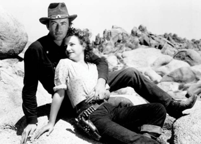 Gregory Peck and Anne Baxter in Yellow Sky (1948)