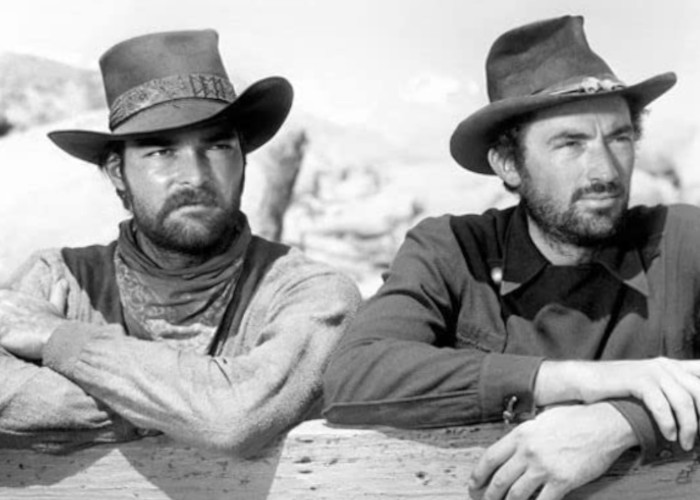 Gregory Peck and John Russell in Yellow Sky (1948)