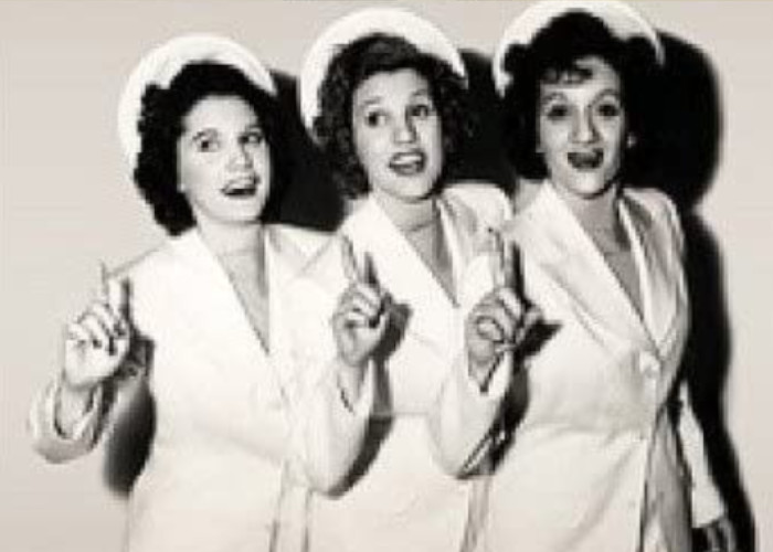 The Andrews Sisters in Private Buckaroo (1942)