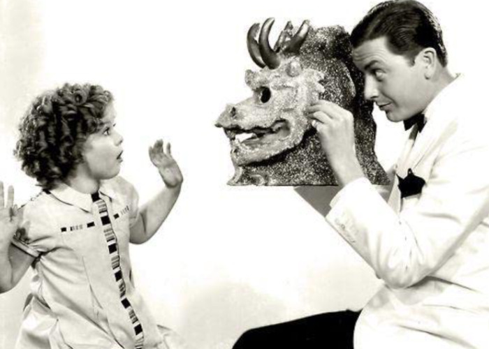 Shirley Temple and Robert Young in Stowaway (1936)