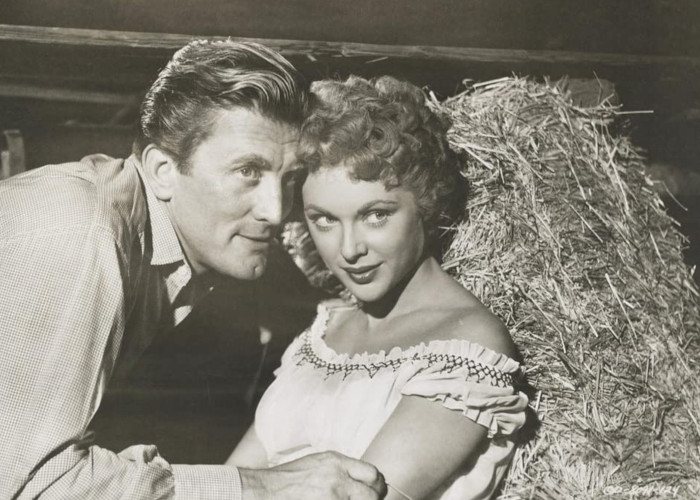 Kirk Douglas and Milly Vitale in The Juggler (1953)