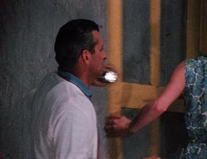 Manos: The Hands of Fate movie scene